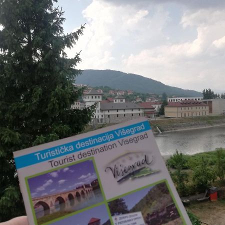 Apartmani Bambola Вишеград Екстер'єр фото