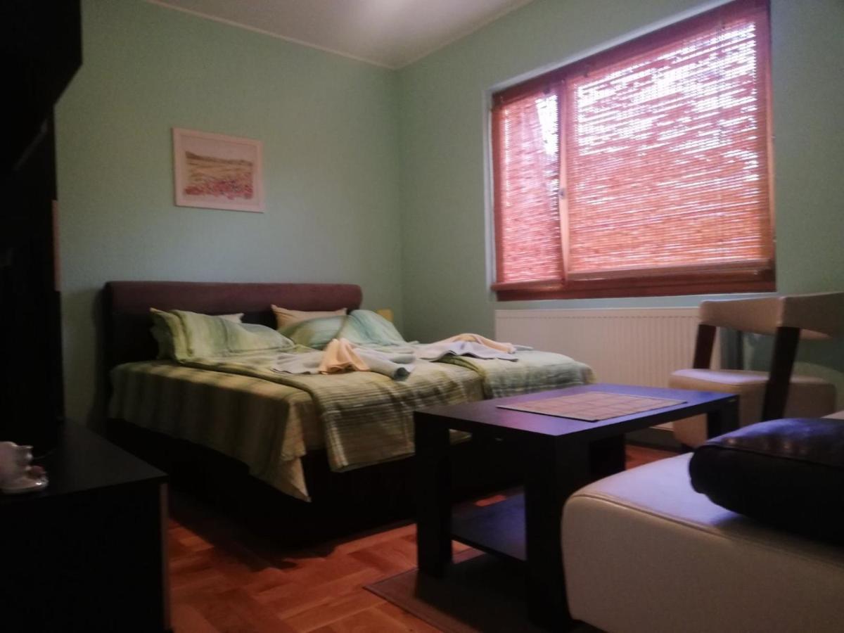 Apartmani Bambola Вишеград Екстер'єр фото