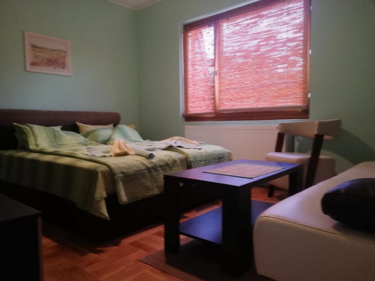 Apartmani Bambola Вишеград Екстер'єр фото
